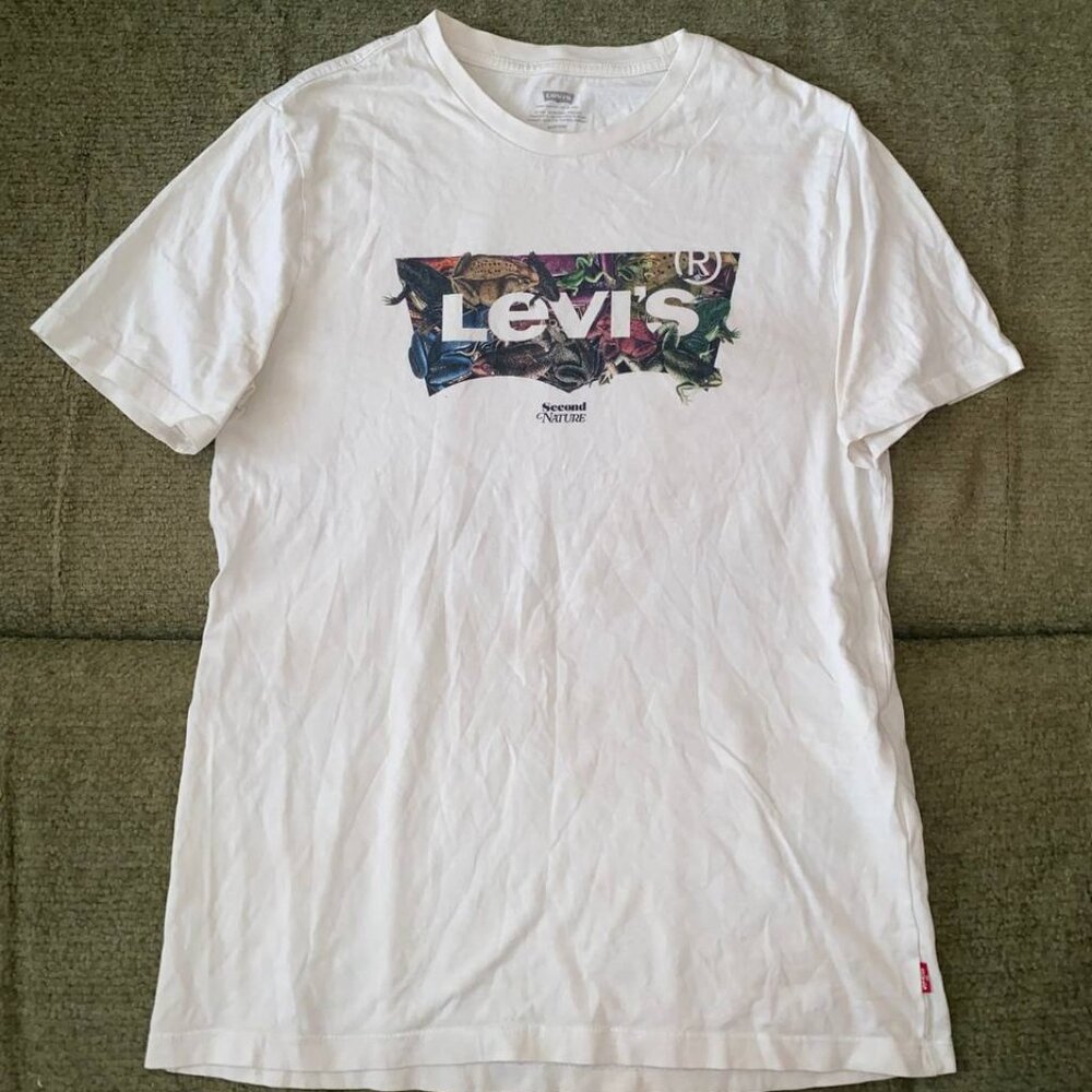 Levi's T-shirt original new